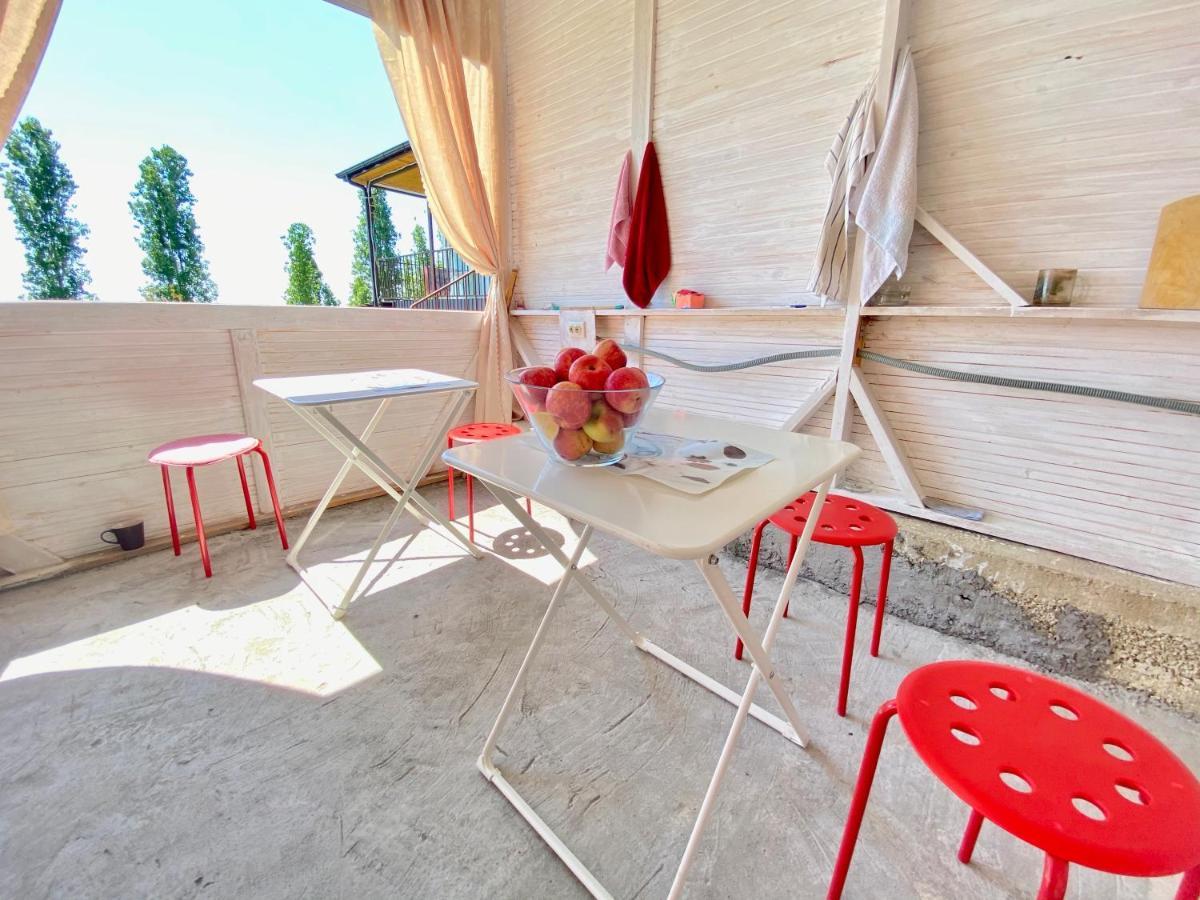 U Valery Hotel New Athos Exterior foto